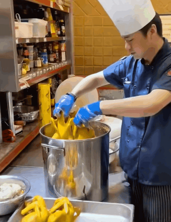 20240702_094038_086.gif 20240702_094038_086.gif