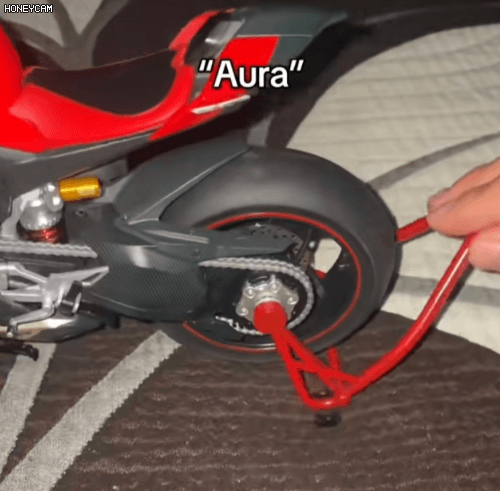 Honeycam 2025-12-26 10-42-45.gif