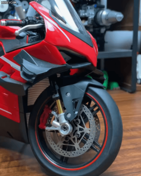 Honeycam 2025-12-26 10-44-26.gif