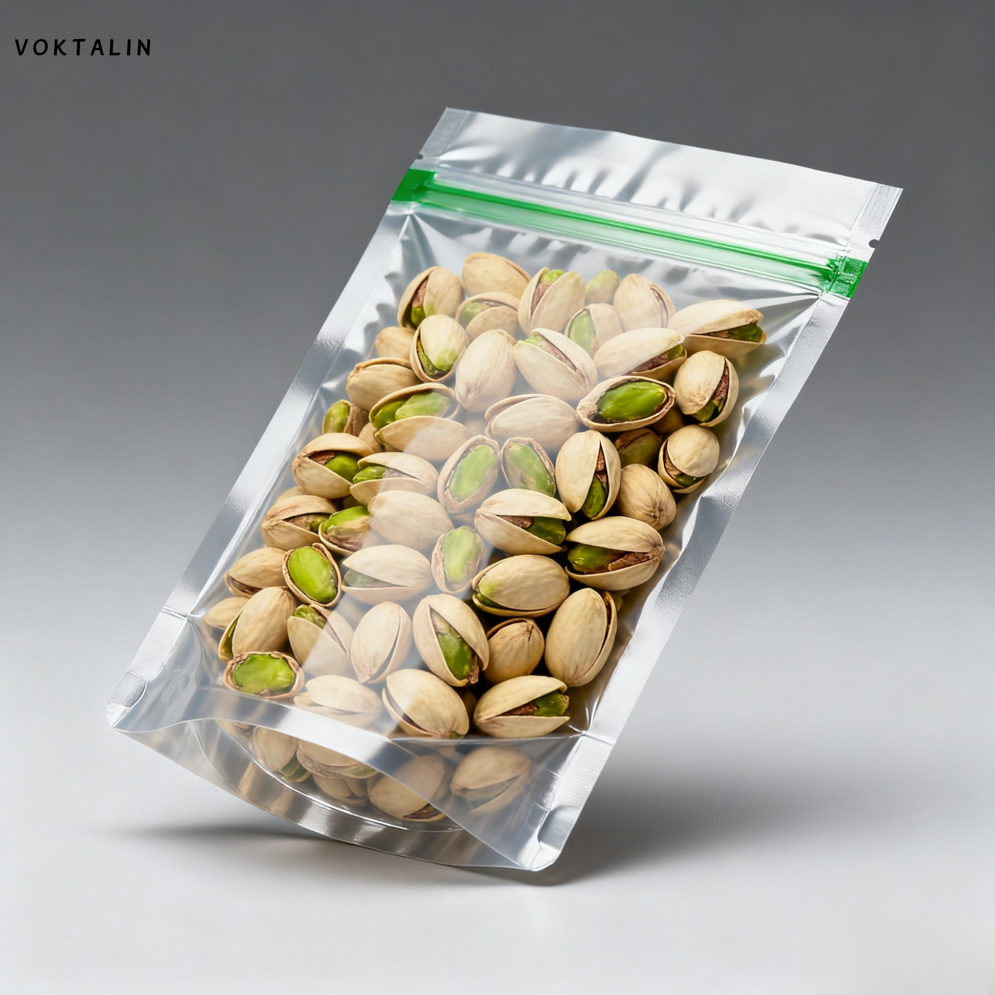 Paquets de grosses pistaches 250g fra&icirc;chement emball&eacute;s