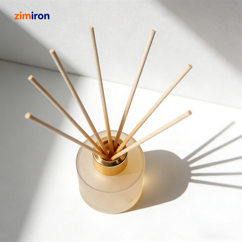 Stylish scented ornament adding freshness to living room