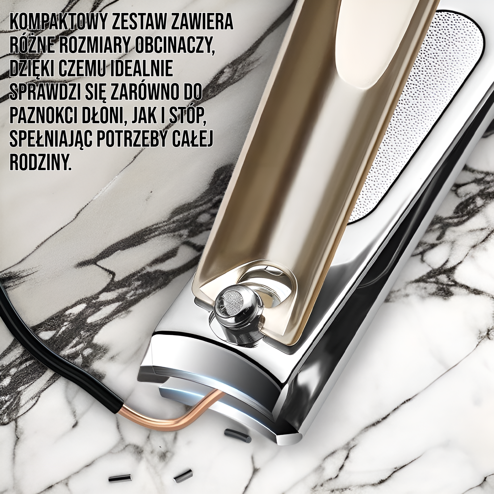 Ostry zestaw obcinaczy do paznokci na białym tle