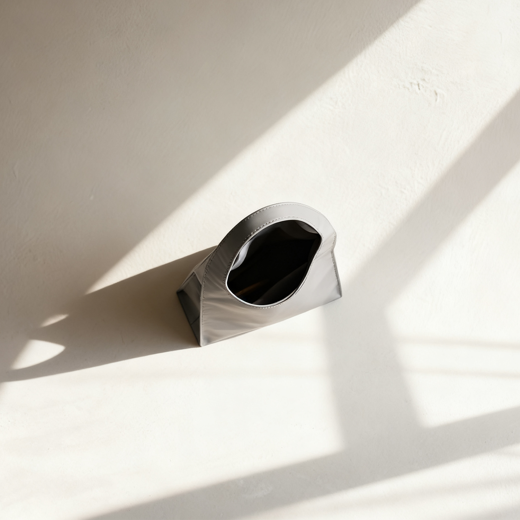 Elegáns női válltáska minimalista stílusban