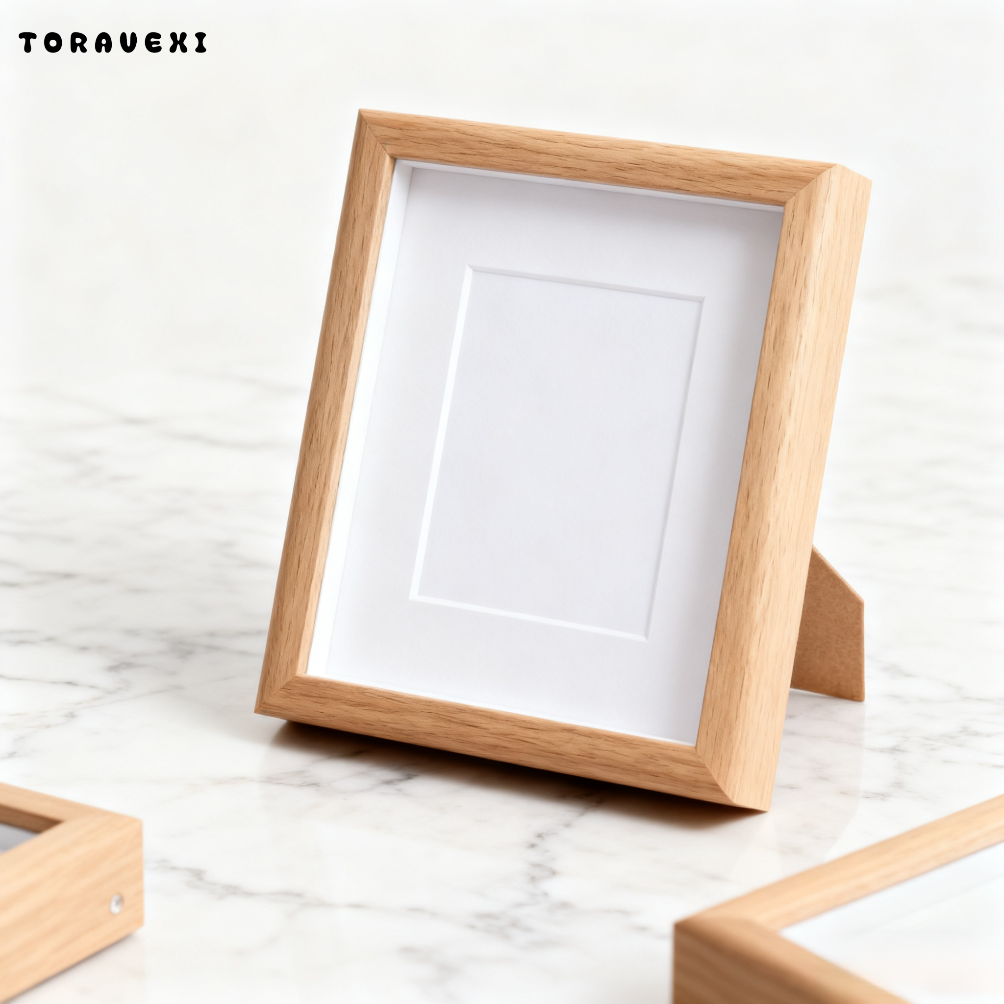 Modernes Holz Fotorahmenständer Set für Fotos und Bilder