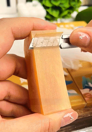 785fda4f3f26b18711f70d6273ce806f.gif