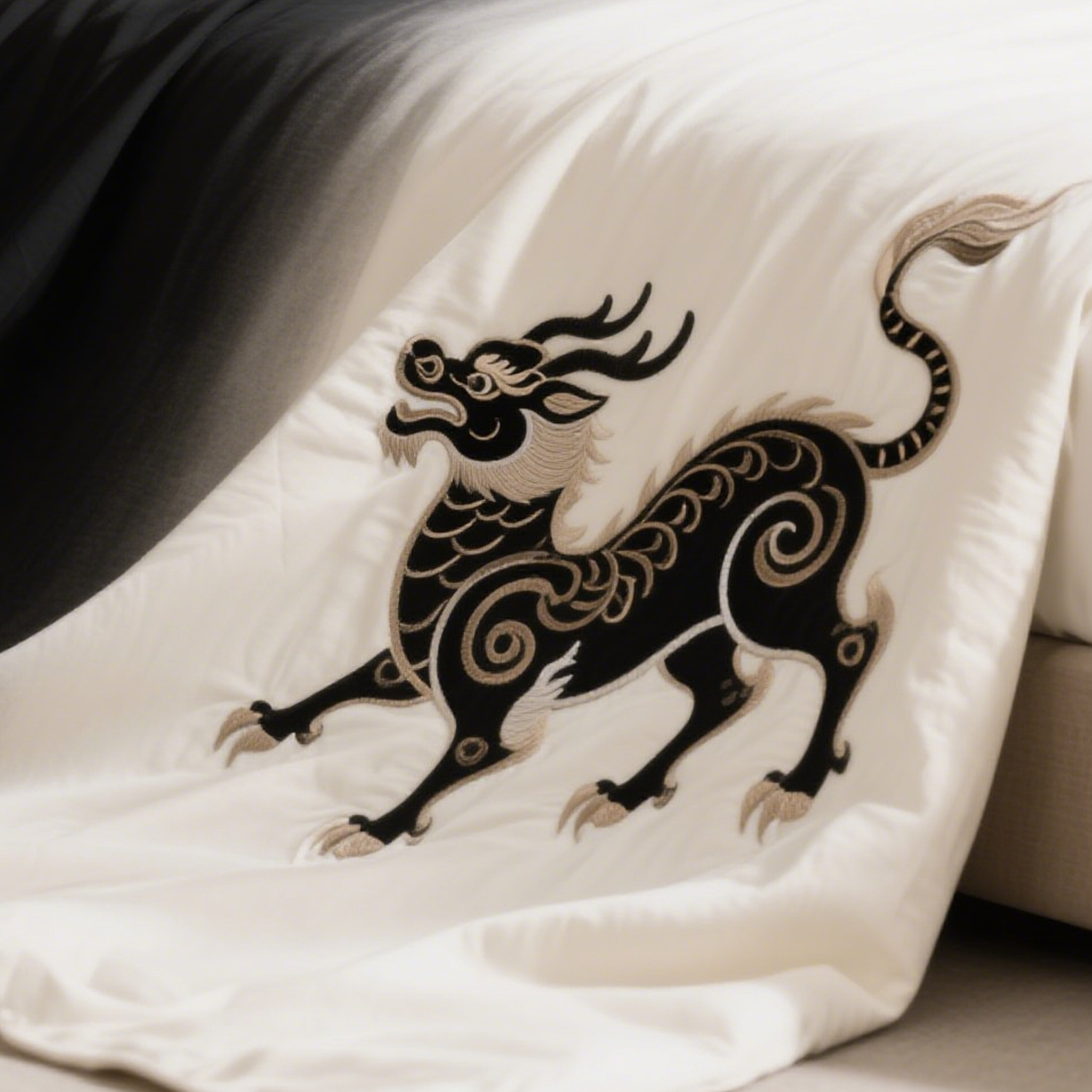 Hímzett pamut paplan selymes tapintással