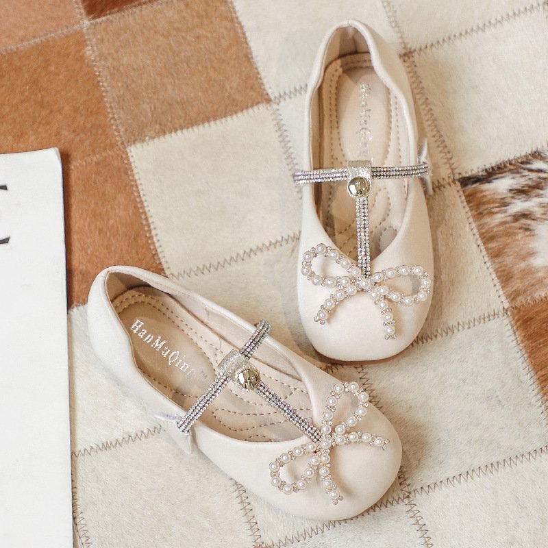 حذاء الأميرة بناتي مشبك الماس فراشة