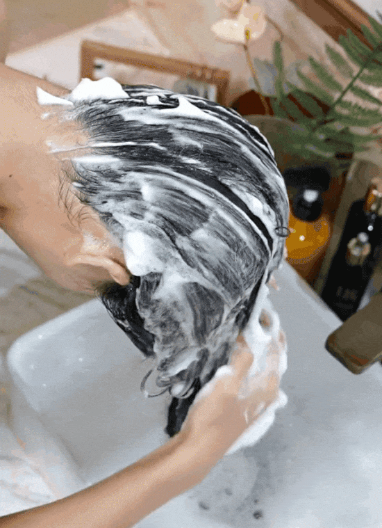 聚容防脫育髮洗髮乳 12 9fca422540b57a70a719f28594a0daf7147411451671005934663TW2751d31dd6b56b26b29dac2c0e1839e34 聚容防脫育髮洗髮乳