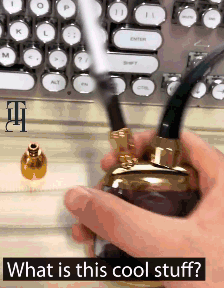 1633932022814885.gif