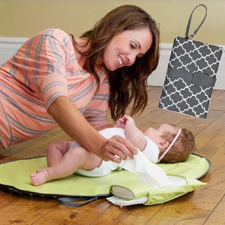 Portable baby diaper pad