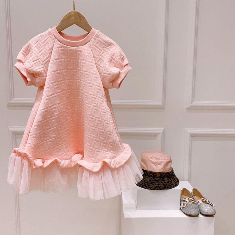 فستان أميرة مزين بتقليمات تول للفتيات