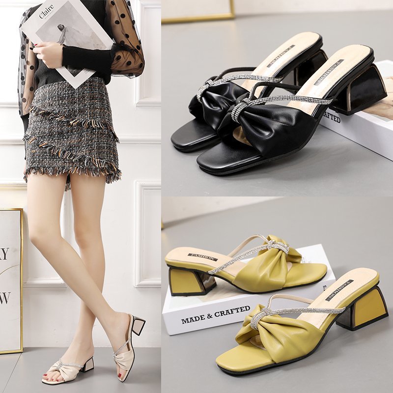 Women's Open Toe Flat Sandals with Butterfly Knot 