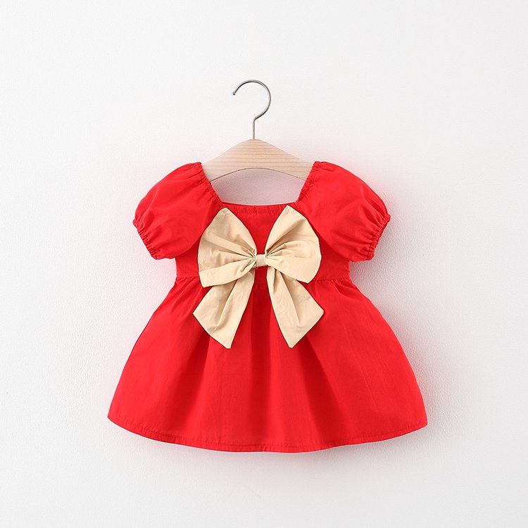 فستان اللون الصامد مع فيونكة للطفلة