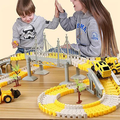 سيارة دي اي واي سكة حديد هندسية