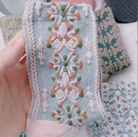 复古立体浮雕长筒袜_12.gif