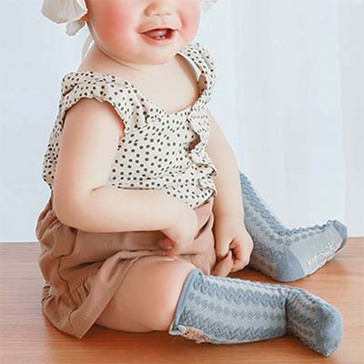 جوارب شبكية متوسطة للربيع والصيف